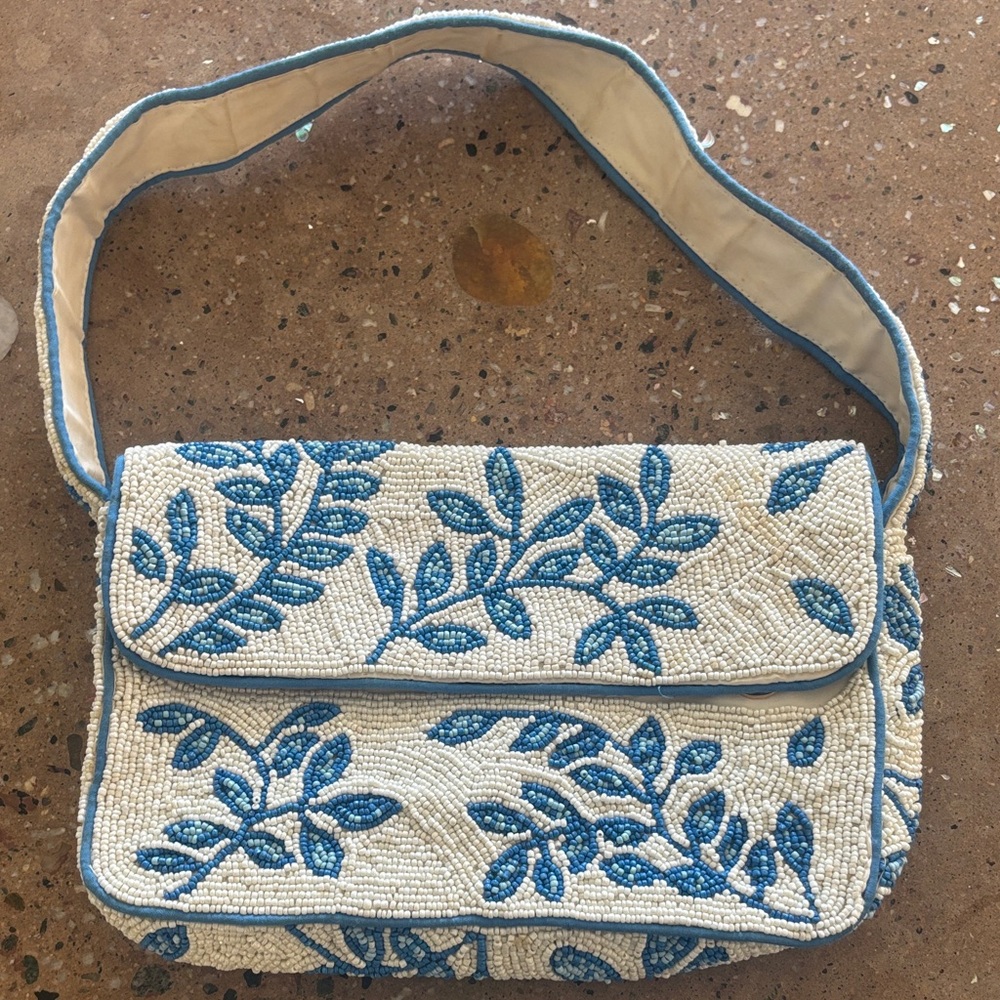 Antik Kraft Cream and Blue Leaf Pattern Shoulder Bag